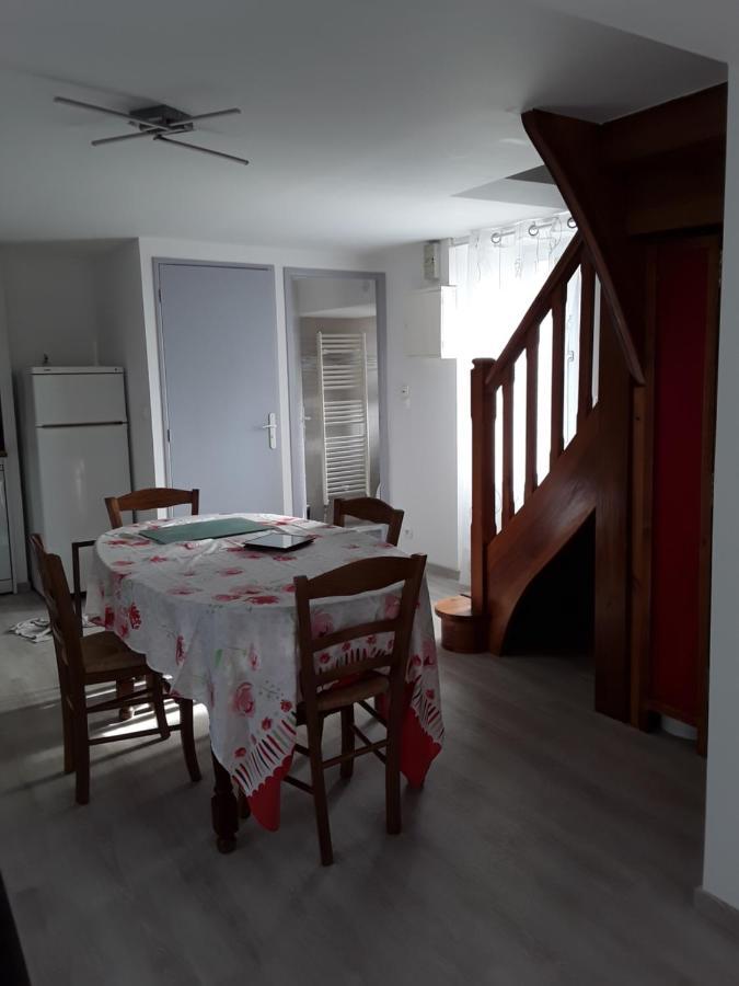 Gite Le Jaya Saint-Georges-de-Luzençon Εξωτερικό φωτογραφία