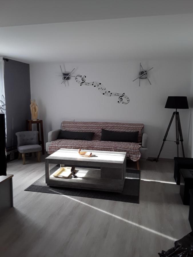 Gite Le Jaya Saint-Georges-de-Luzençon Εξωτερικό φωτογραφία
