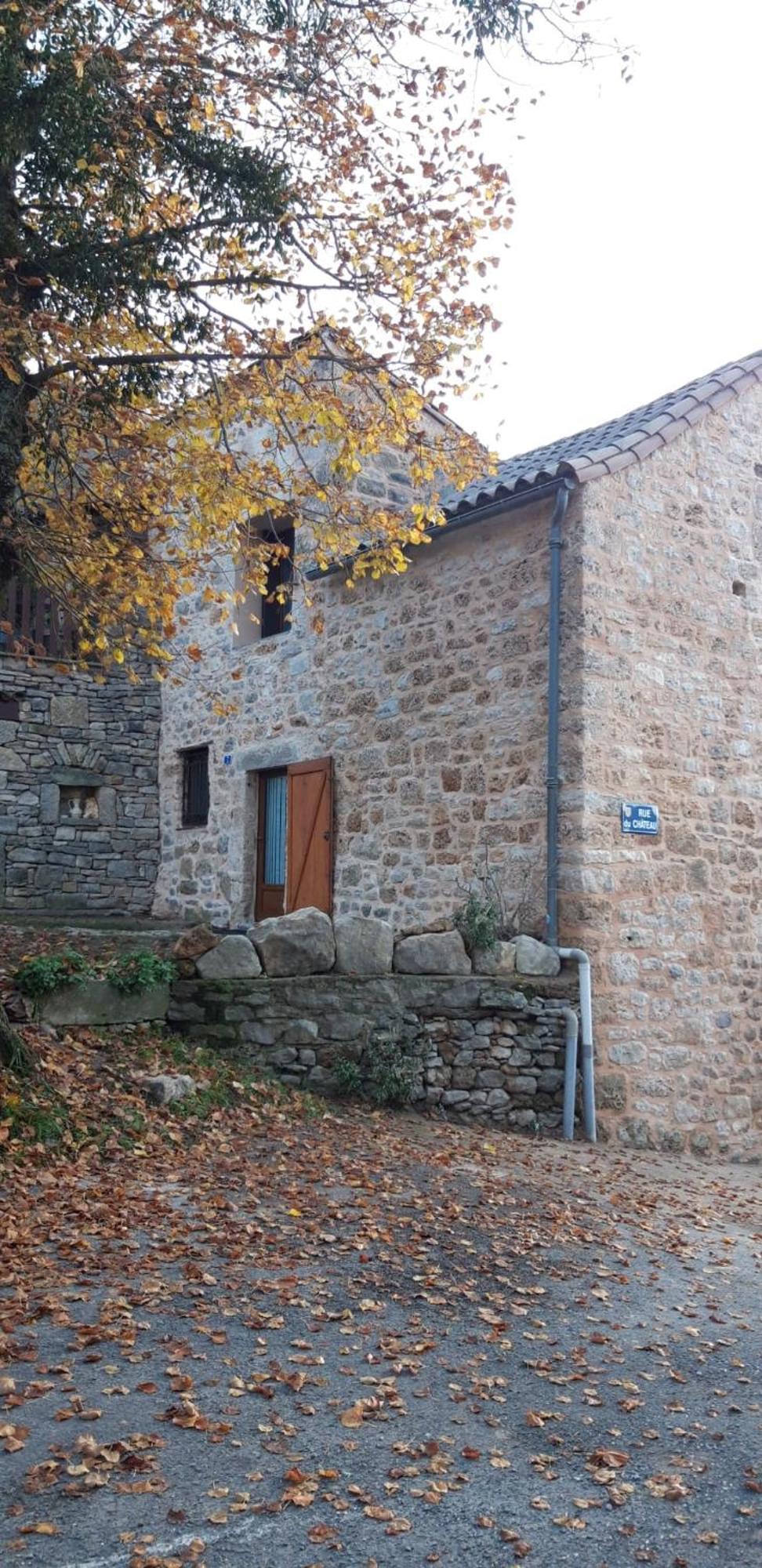 Gite Le Jaya Saint-Georges-de-Luzençon Εξωτερικό φωτογραφία